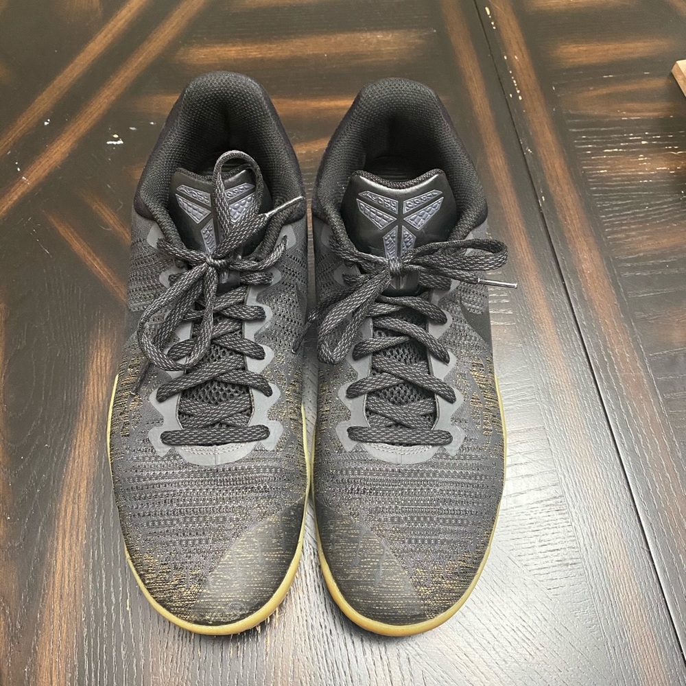 Kobe Bryant Mamba Rage basket shoes